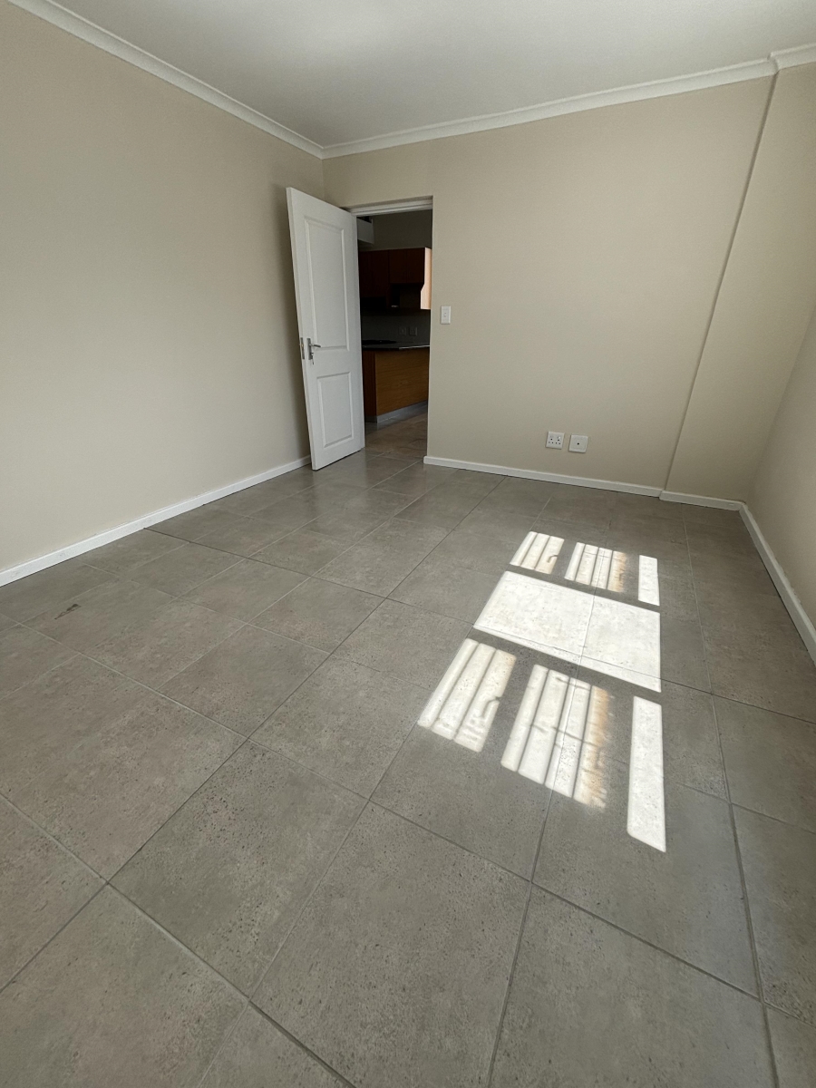 3 Bedroom Property for Sale in Wynberg Western Cape